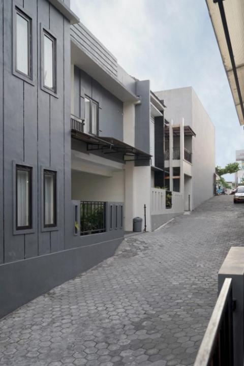 Dparagon Pamela 4 Yogyakarta Exterior foto